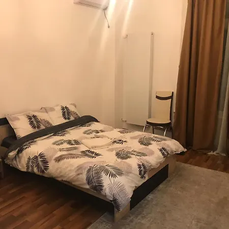 Апартаменти Apartament Centru Vechi Бухарест